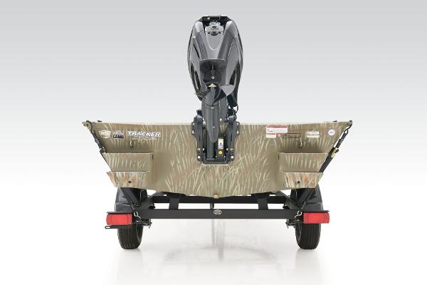 Slide: The Image of Tracker Grizzly 1654 T Sportsman 2026 - 29