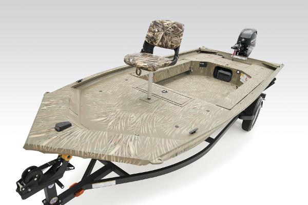 Slide: The Image of Tracker Grizzly 1654 T Sportsman 2026 - 7
