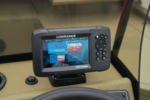 Slide: The Image of Tracker Grizzly 2072 CC Sportsman 2024 - 22
