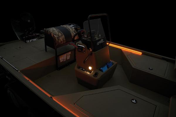 Slide: The Image of Tracker Grizzly 2072 CC Sportsman 2024 - 47