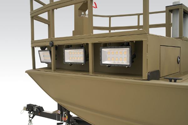 Slide: The Image of Tracker Grizzly 2072 CC Sportsman Kicker 2025 - 25