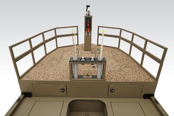Slide: The Image of Tracker Grizzly 2072 CC Sportsman Kicker 2025 - 29