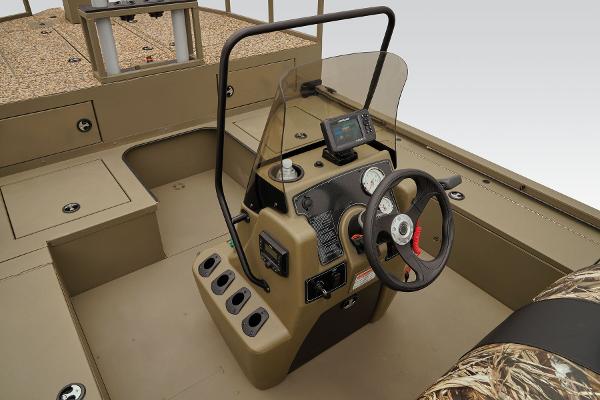 Slide: The Image of Tracker Grizzly 2072 CC Sportsman Kicker 2025 - 53