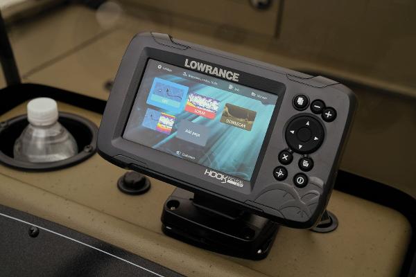 Slide: The Image of Tracker Grizzly 2072 CC Sportsman Kicker 2025 - 58