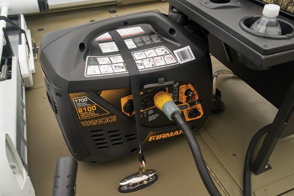 Slide: The Image of Tracker Grizzly 2072 CC Sportsman Kicker 2025 - 80