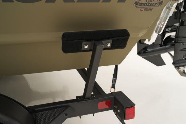 Slide: The Image of Tracker Grizzly 2072 CC Sportsman Kicker 2025 - 86