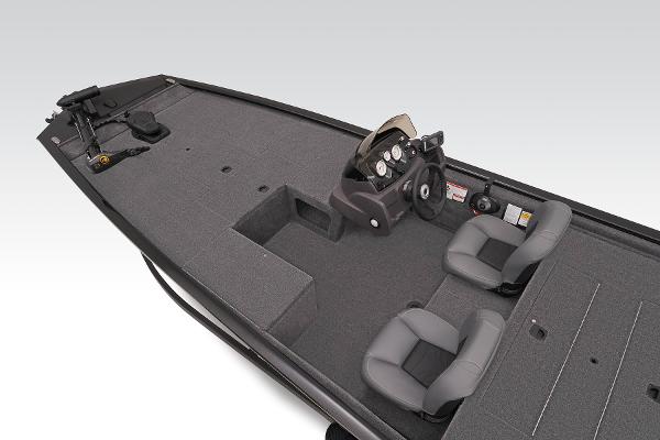 Slide: The Image of Tracker Pro 170 2024 - 17