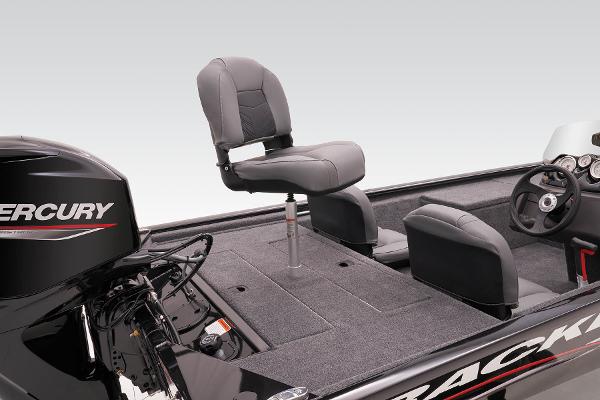 Slide: The Image of Tracker Pro 170 2024 - 33