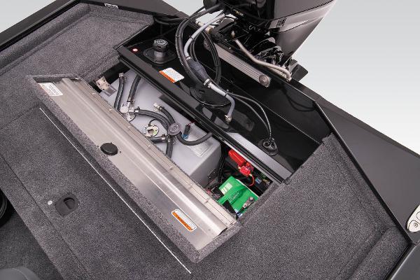 Slide: The Image of Tracker Pro 170 2024 - 35