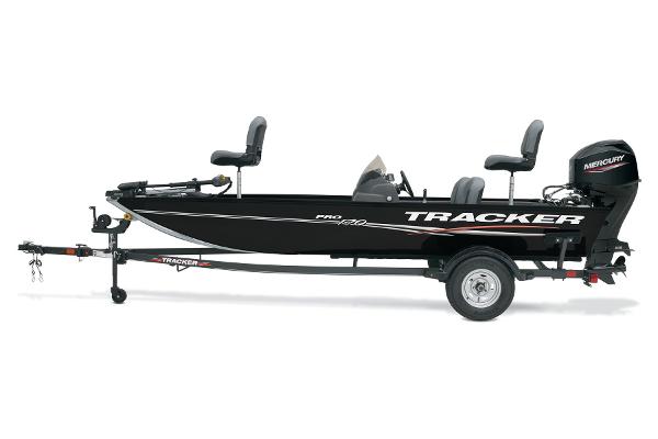 Slide: The Image of Tracker Pro 170 2024 - 7