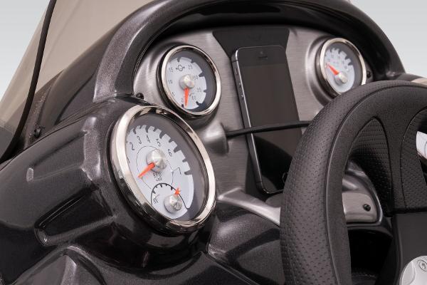 Slide: The Image of Tracker Pro Team 175 TF 2024 - 35