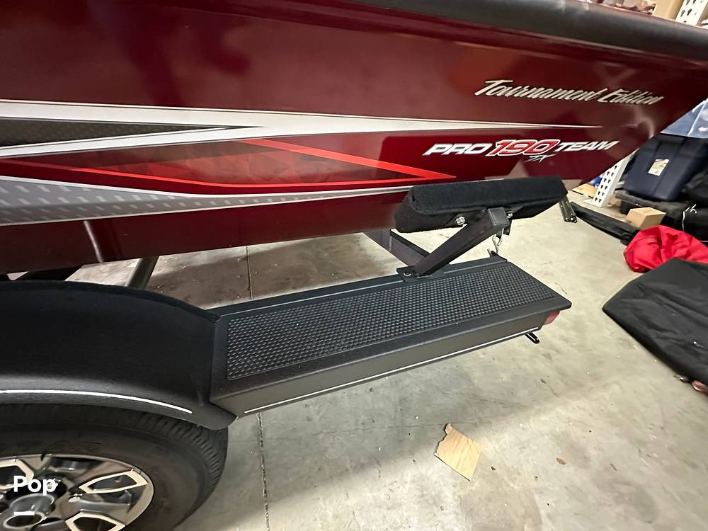 Slide: The Image of Tracker Pro Team 190 TX 2023 - 35