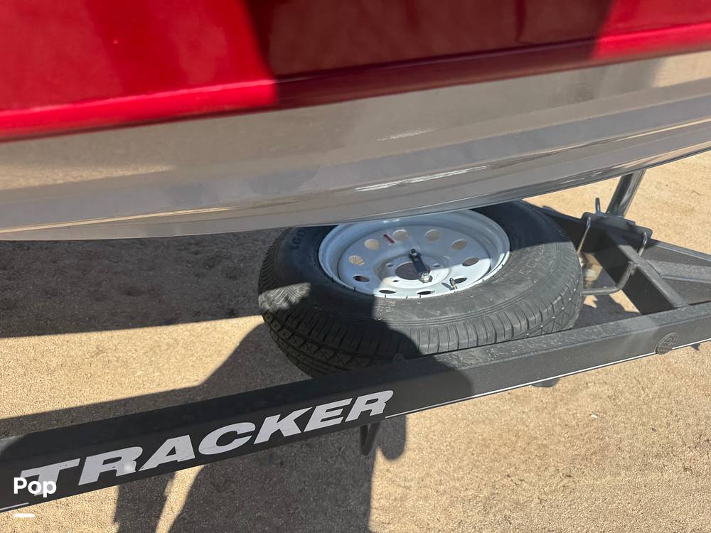 Slide: The Image of Tracker Pro Team 195 TWX 2021 - 15496650