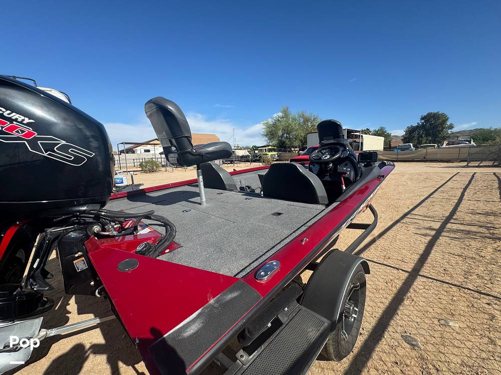 Slide: The Image of Tracker Pro Team 195 TWX 2021 - 15496874