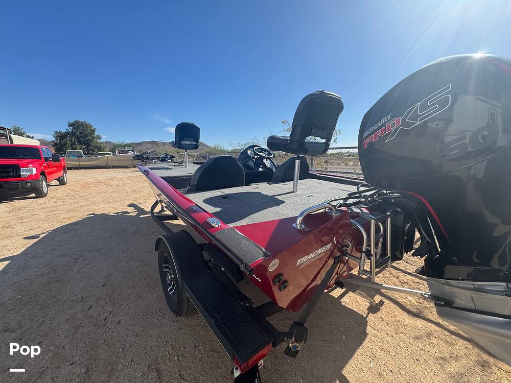 Slide: The Image of Tracker Pro Team 195 TWX 2021 - 15496875