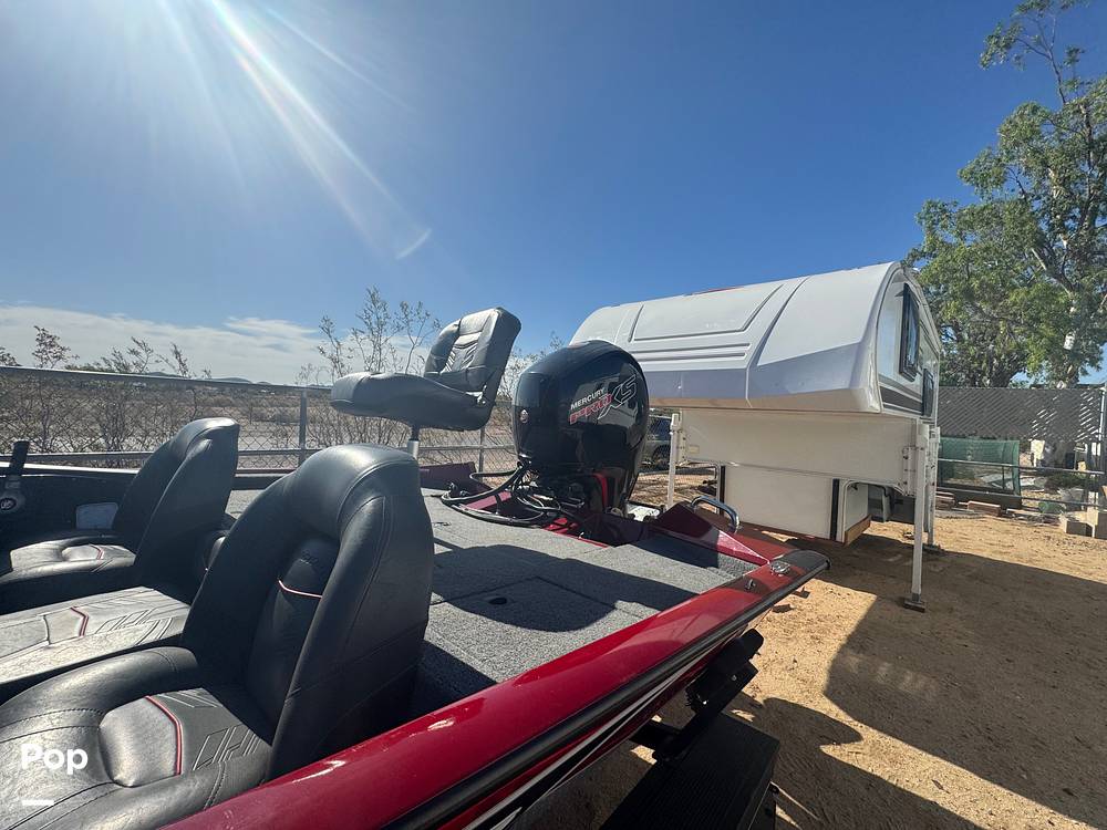 Slide: The Image of Tracker Pro Team 195 TWX 2021 - 15496882