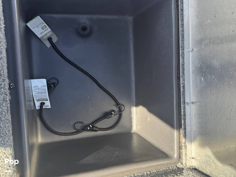 Slide: The Image of Tracker Pro Team 195 TWX 2021 - 15509405