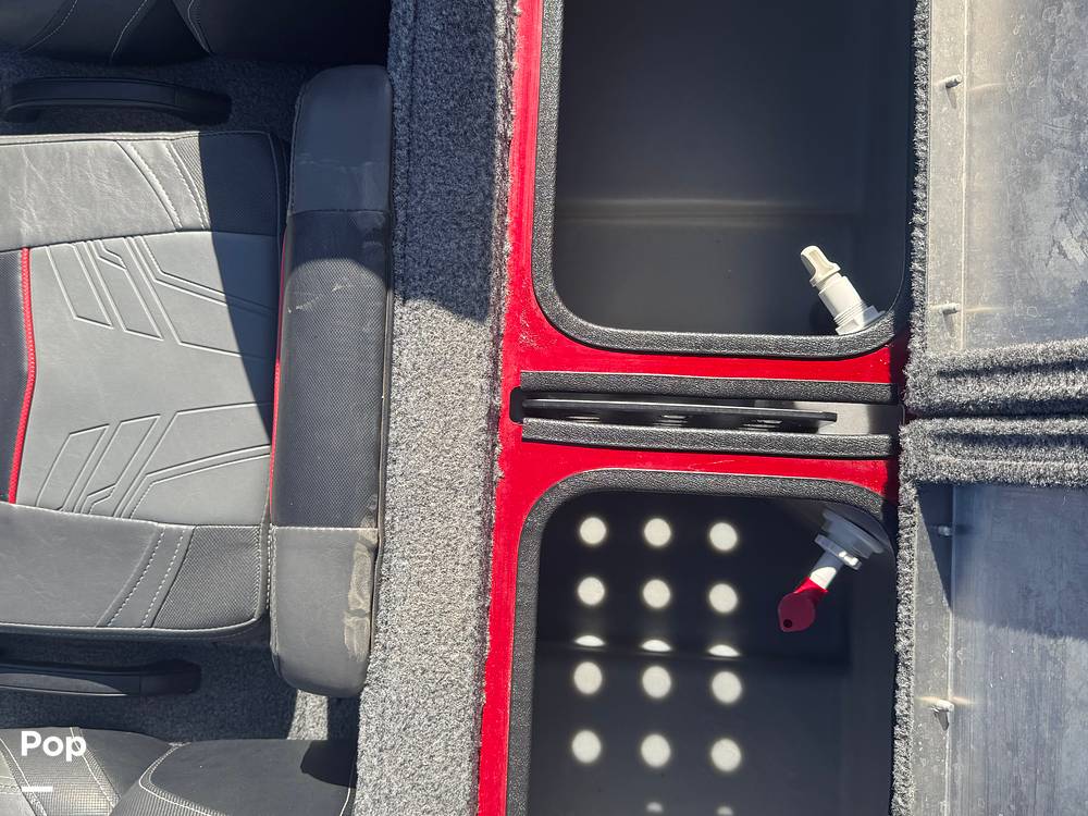 Slide: The Image of Tracker Pro Team 195 TWX 2021 - 15509408