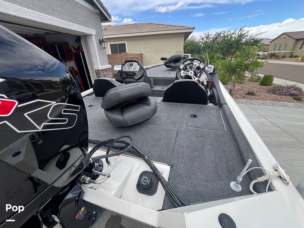 Slide: The Image of Aft - 15353243