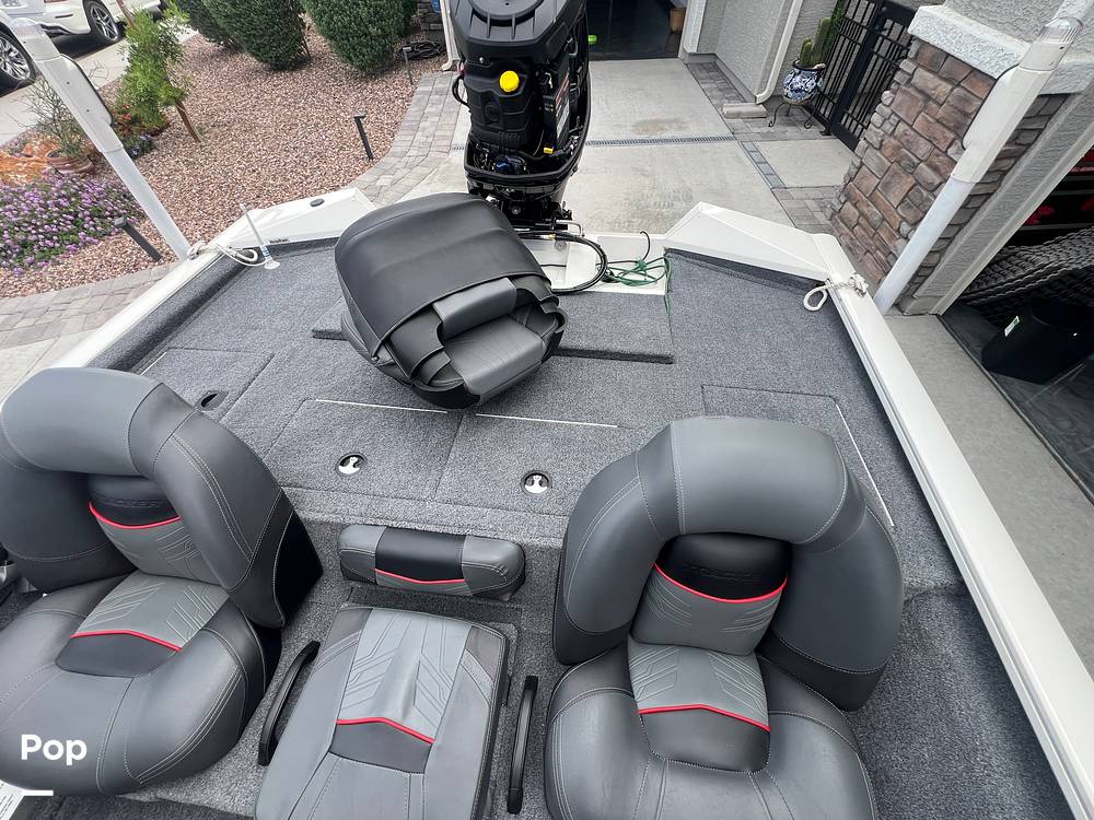 Slide: The Image of Tracker Pro Team 195 TXW 2023 - 15358644