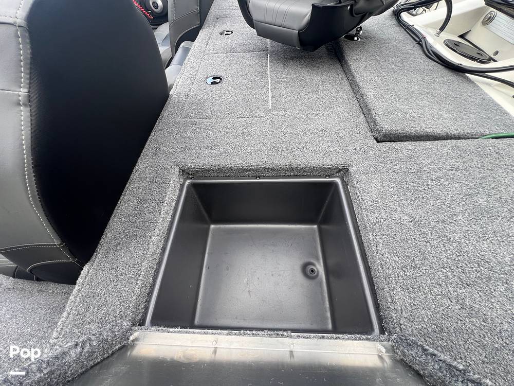 Slide: The Image of Tracker Pro Team 195 TXW 2023 - 15358650