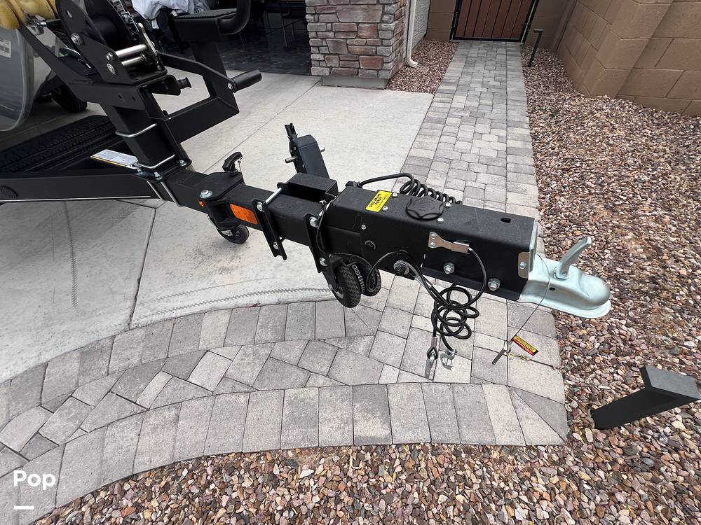 Slide: The Image of Tracker Pro Team 195 TXW 2023 - 15358663