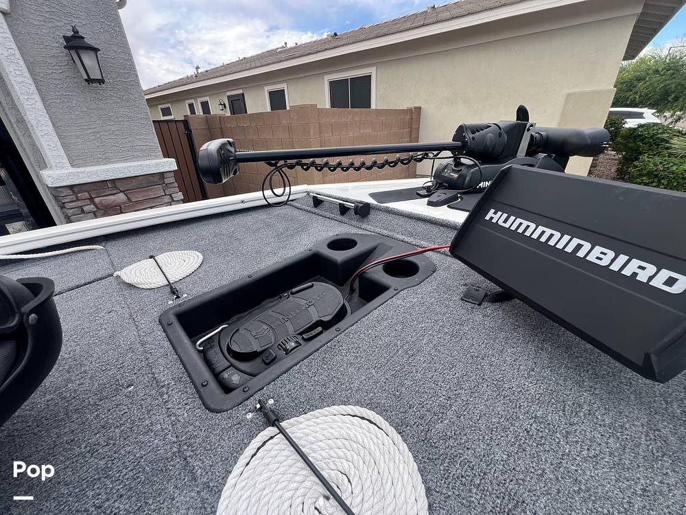 Slide: The Image of Humminbird Fish Finder - 15358666