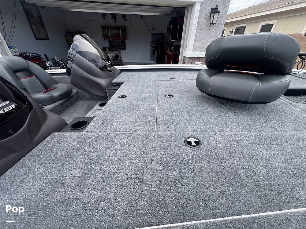 Slide: The Image of Tracker Pro Team 195 TXW 2023 - 15358694