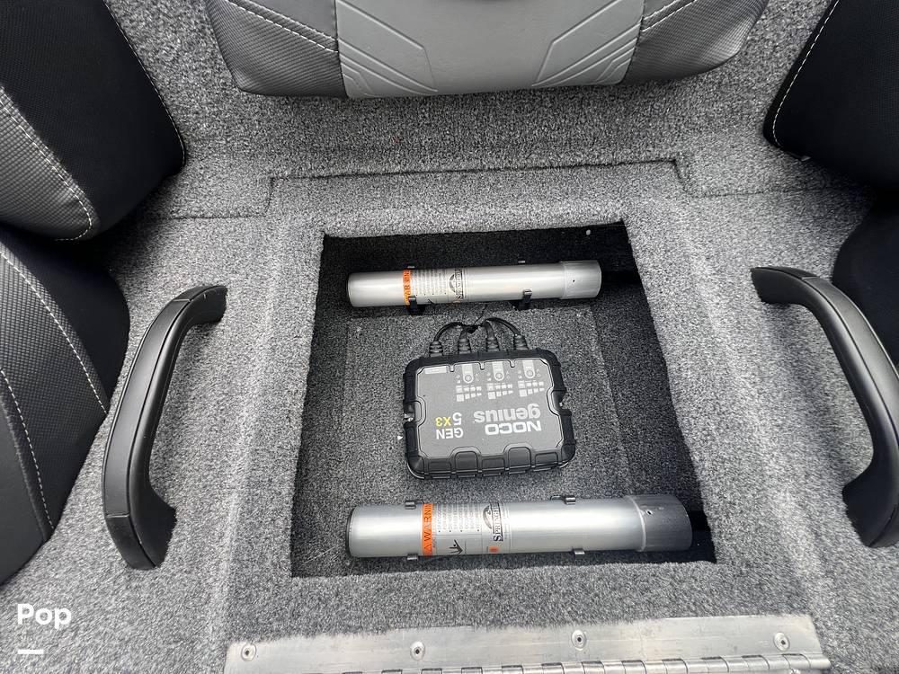 Slide: The Image of Tracker Pro Team 195 TXW 2023 - 15358720