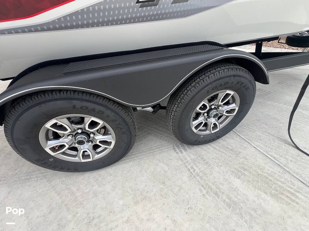 Slide: The Image of Tracker Pro Team 195 TXW 2023 - 15358732