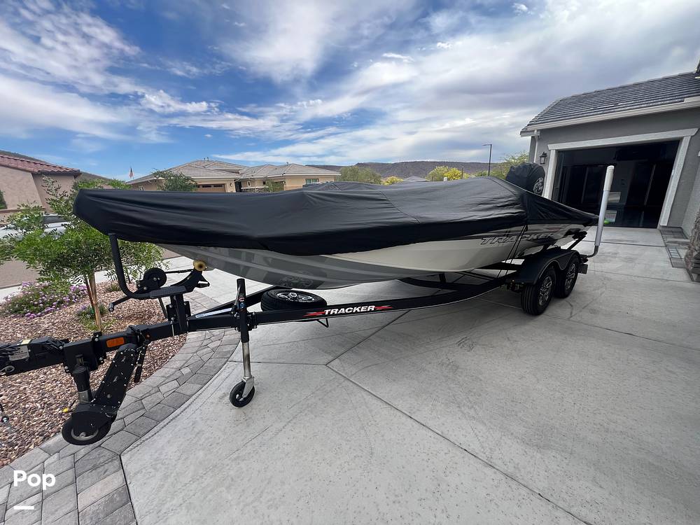 Slide: The Image of Tracker Pro Team 195 TXW 2023 - 15358739