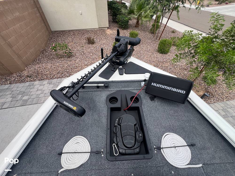 Slide: The Image of Minn Kota Ulterra W/foot Pedal - 15358726
