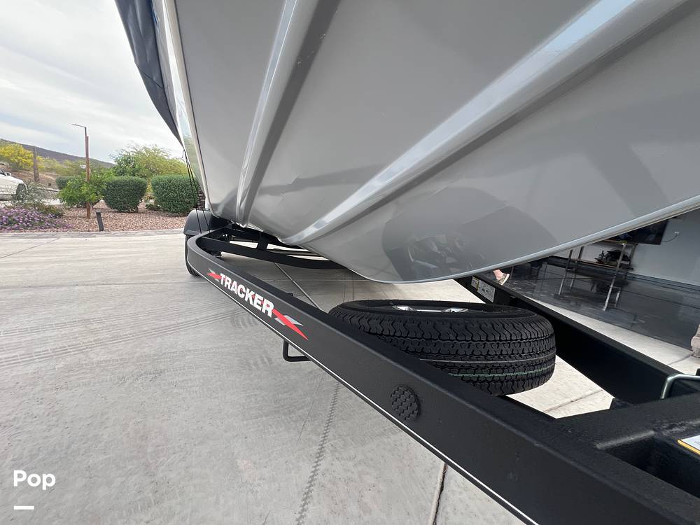 Slide: The Image of Spare Tire - 15358733