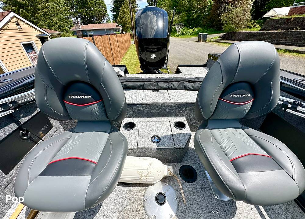 Slide: The Image of Tracker Targa 18 WT 2022 - 36