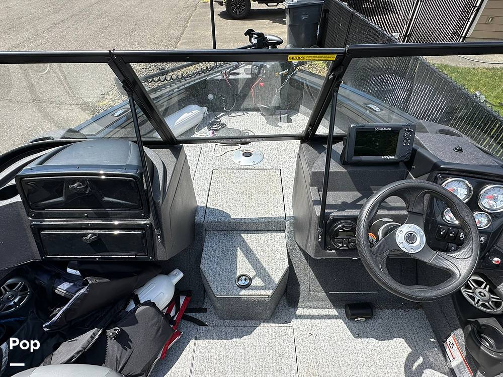 Slide: The Image of Tracker Targa 18 WT 2022 - 65
