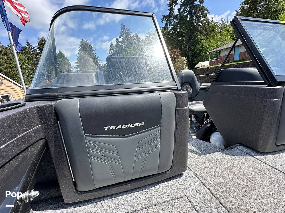 Slide: The Image of Tracker Targa 18 WT 2022 - 66