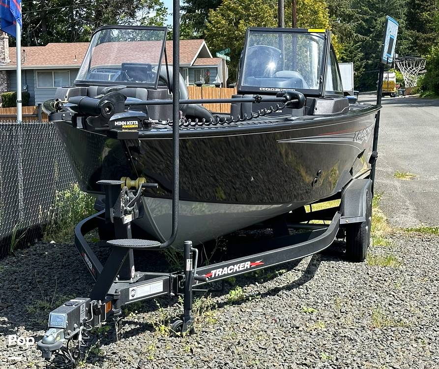 Slide: The Image of Tracker Targa 18 WT 2022 - 92