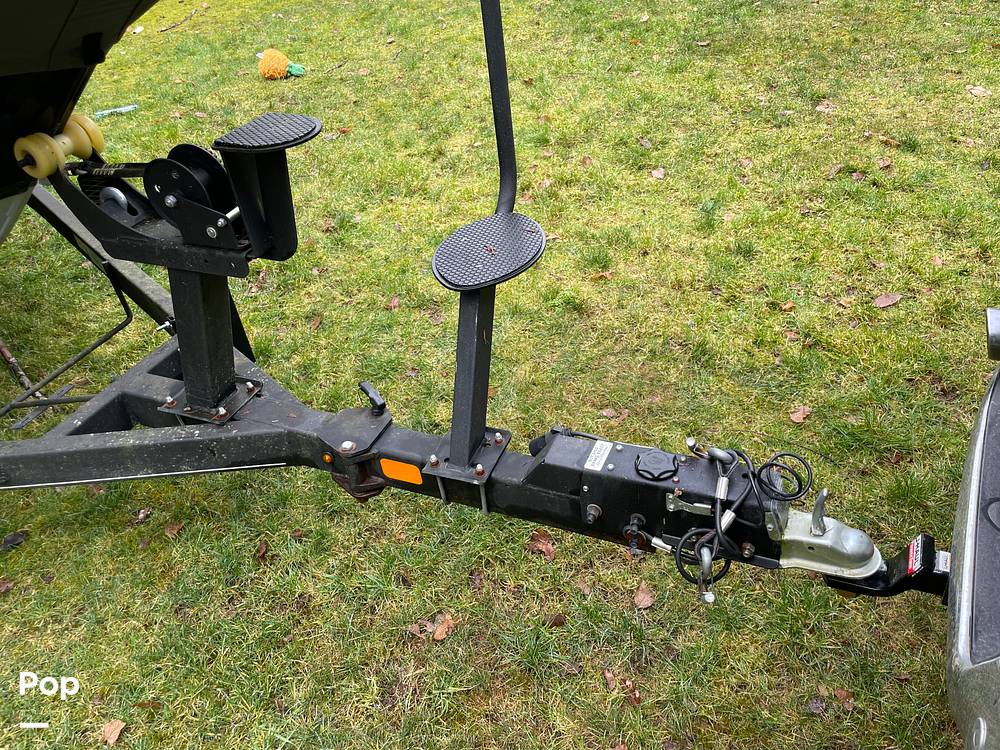 Slide: The Image of Tracker Targa 18WT 2023 - 15178454