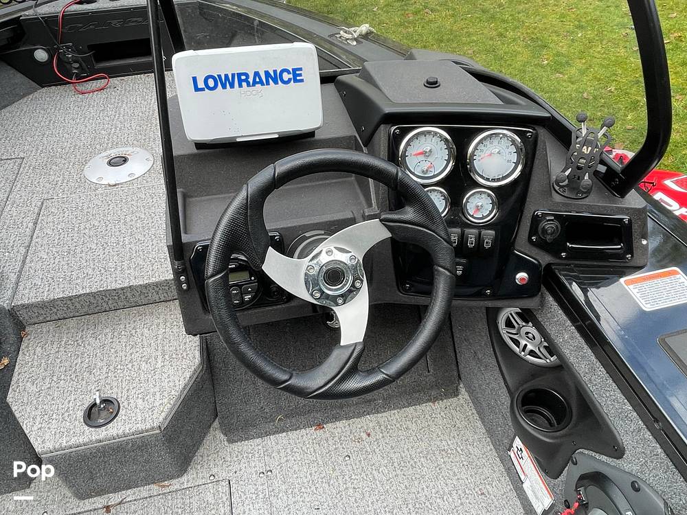 Slide: The Image of Tracker Targa 18WT 2023 - 15178501