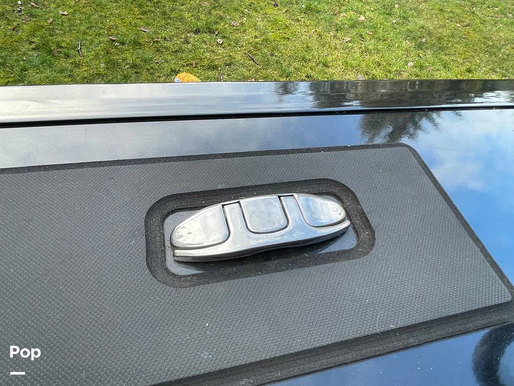 Slide: The Image of Tracker Targa 18WT 2023 - 15178512