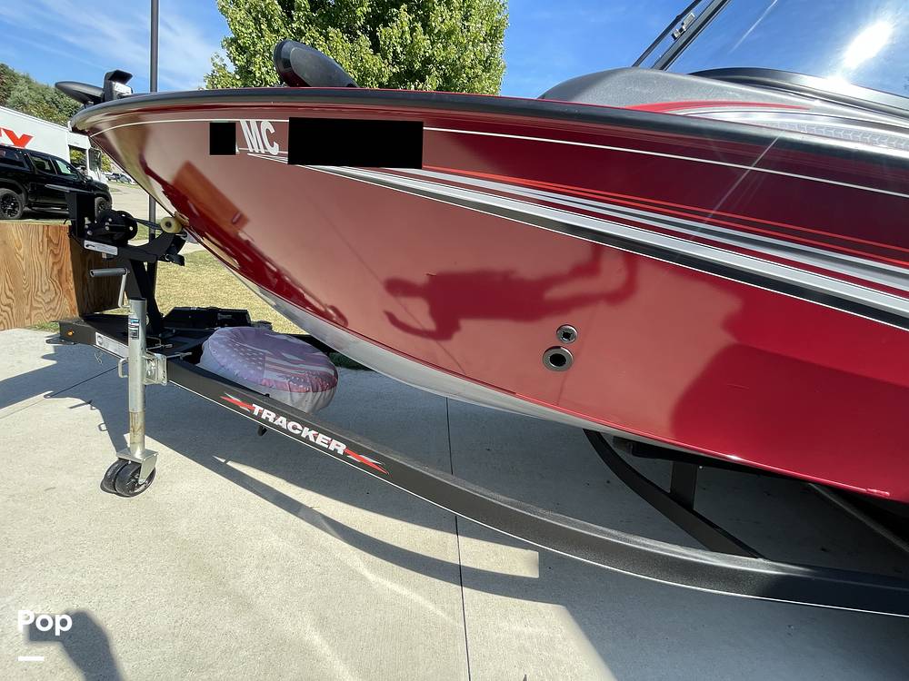 Slide: The Image of Tracker Targa V-18 WT 2021 - 15822426
