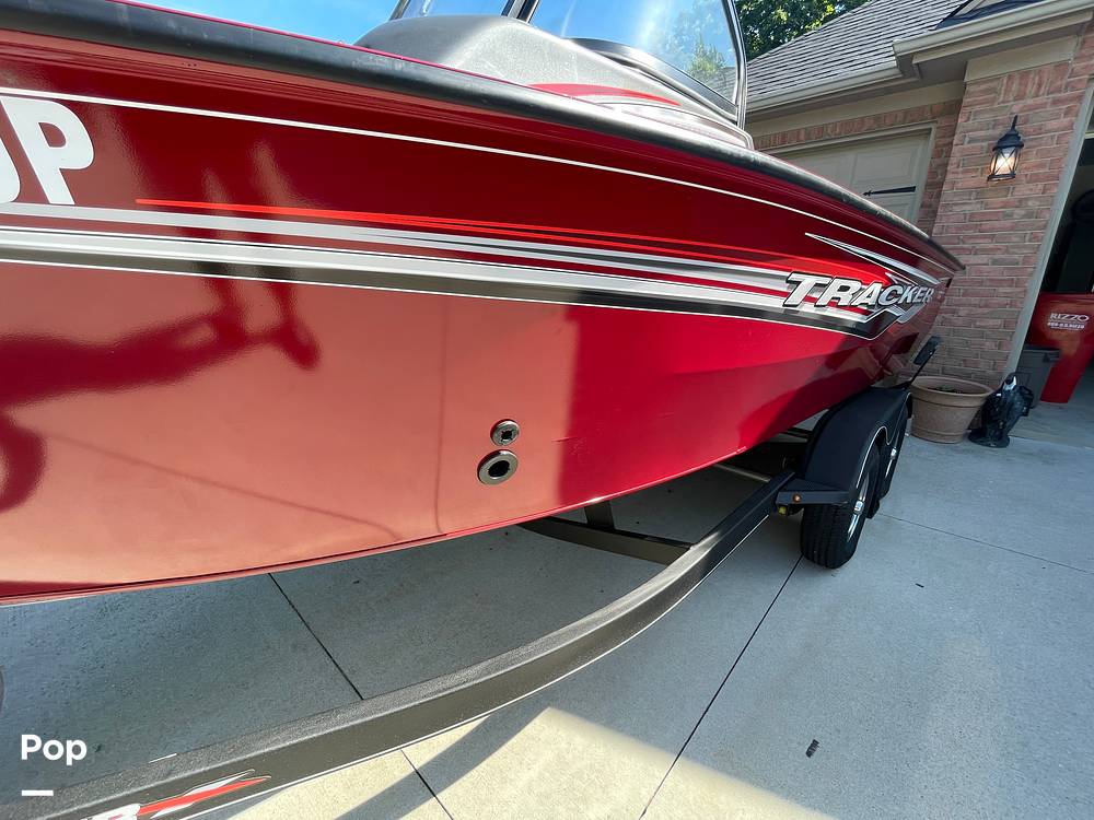 Slide: The Image of Tracker Targa V-18 WT 2021 - 15822427