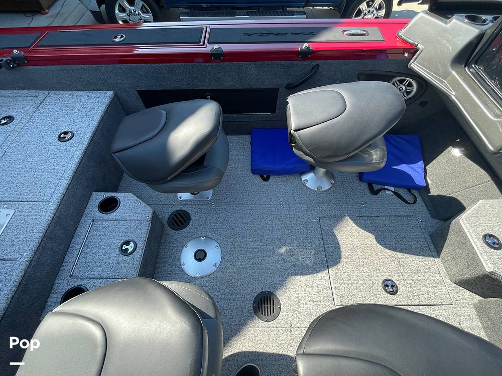 Slide: The Image of Tracker Targa V-18 WT 2021 - 15819382