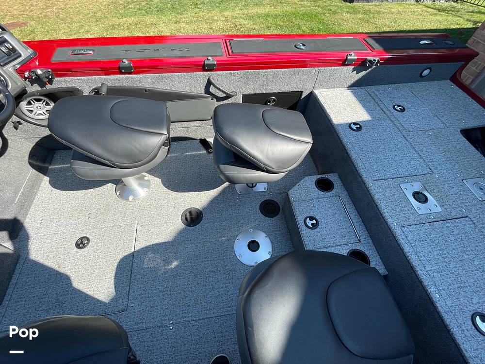 Slide: The Image of Tracker Targa V-18 WT 2021 - 15819384