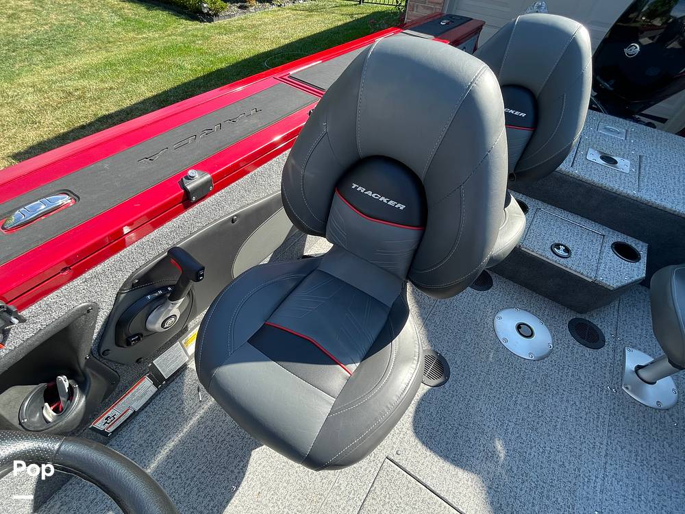 Slide: The Image of Tracker Targa V-18 WT 2021 - 15822309