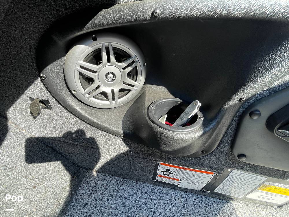 Slide: The Image of Tracker Targa V-18 WT 2021 - 15822312