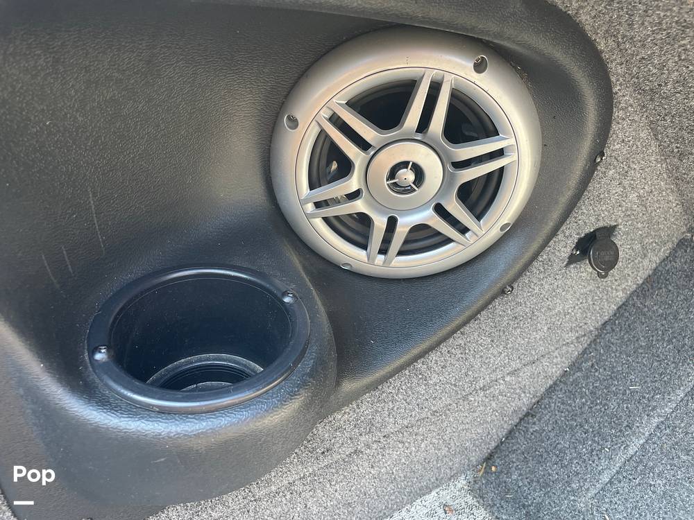 Slide: The Image of Tracker Targa V-18 WT 2021 - 15822334