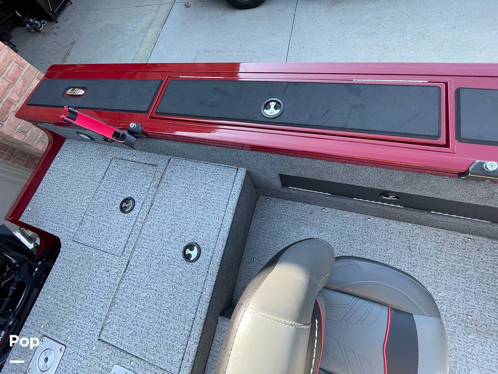 Slide: The Image of Tracker Targa V-18 WT 2021 - 15822349