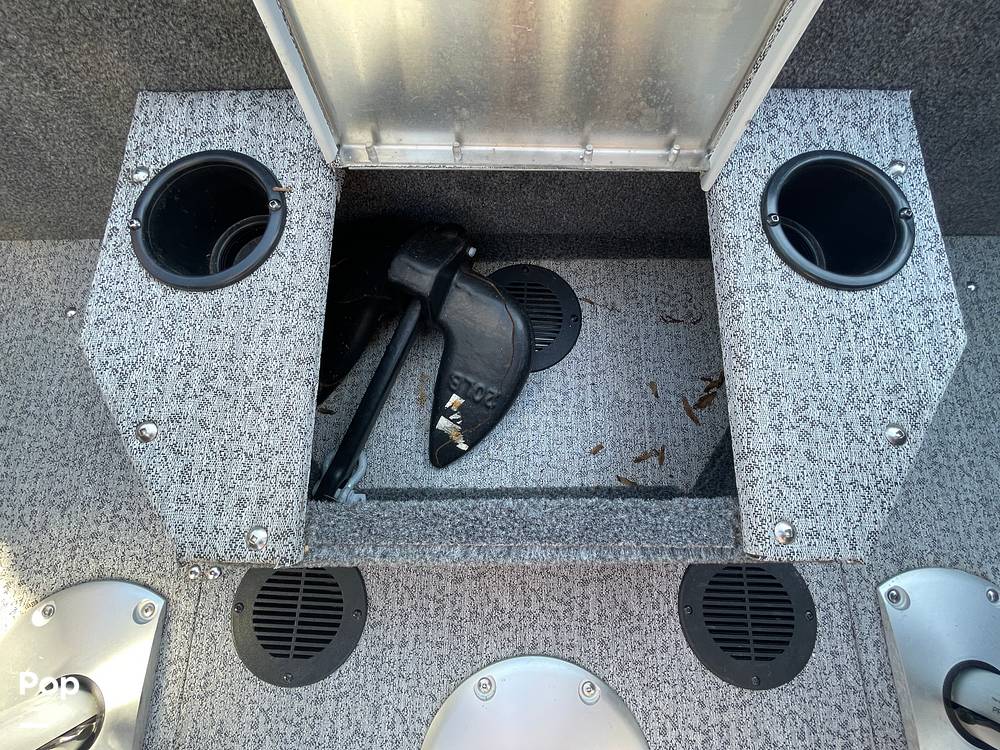 Slide: The Image of Tracker Targa V-18 WT 2021 - 15822353