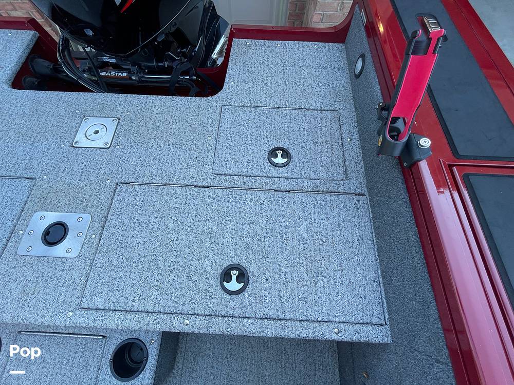 Slide: The Image of Tracker Targa V-18 WT 2021 - 15822359